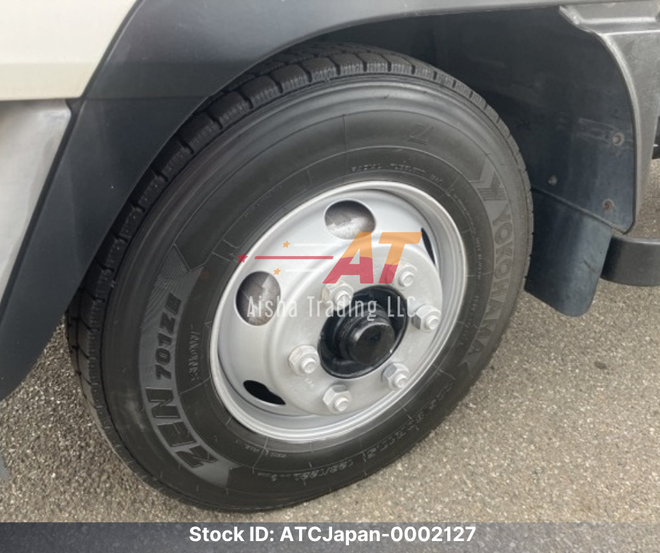 2003 Isuzu Forward
